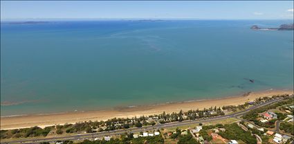 Beachside Caravan Park - Yeppoon - QLD T (PBH4 00 18728)